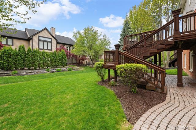 Builiding view forty six for 1476 Werth, Rochester, MI. 48306