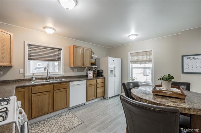 Builiding view eleven for 4632 2Nd, Clarkston, MI. 48346