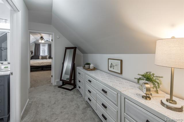 Builiding view twenty eight for 4632 2Nd, Clarkston, MI. 48346