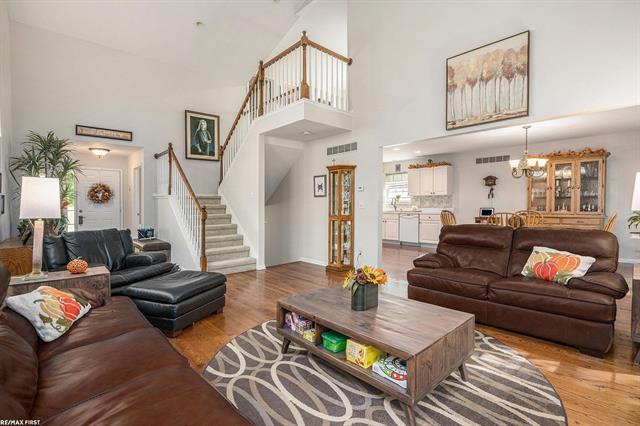 Builiding view six for 5336 Forest Ridge, Clarkston, MI. 48346