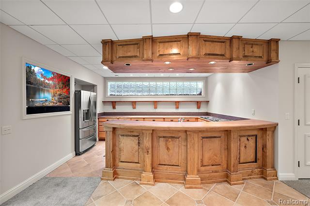 Builiding view fifty three for 5744 Lochmoor, Rochester, MI. 48306