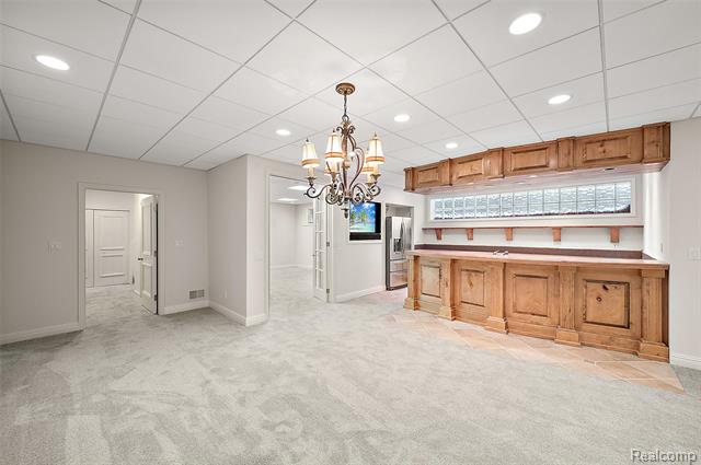 Builiding view fifty two for 5744 Lochmoor, Rochester, MI. 48306