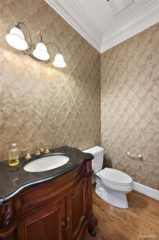 Builiding view twenty six for 5744 Lochmoor, Rochester, MI. 48306