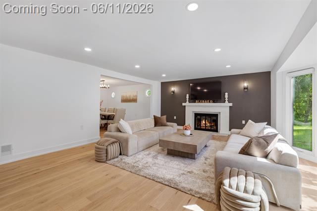 Builiding view eleven for 300 Camelot Way, Rochester, MI. 48306