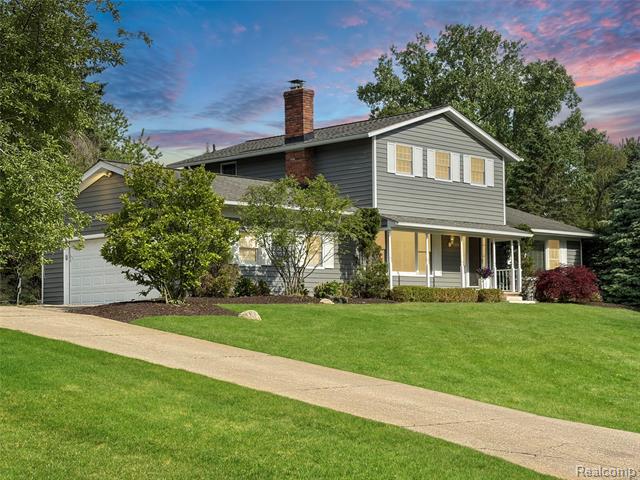 Builiding view thirty eight for 5330 Aintree, Rochester, MI. 48306