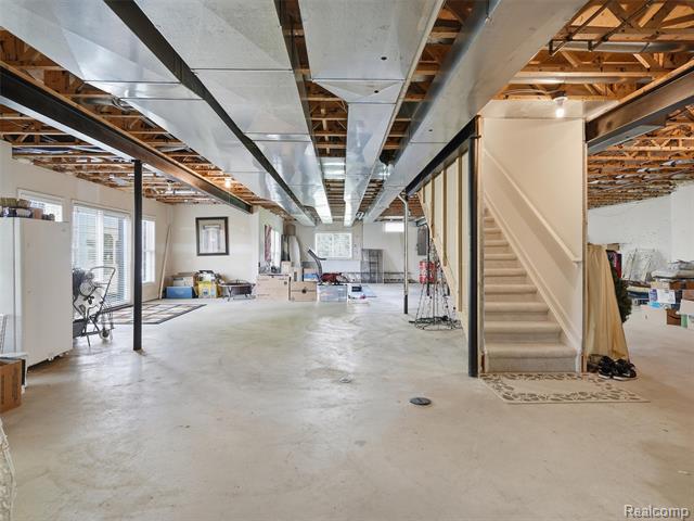 Builiding view sixty six for 5631 Skye, Rochester, MI. 48306