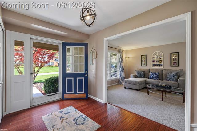 Builiding view seven for 460 Abbey Wood, Rochester, MI. 48306