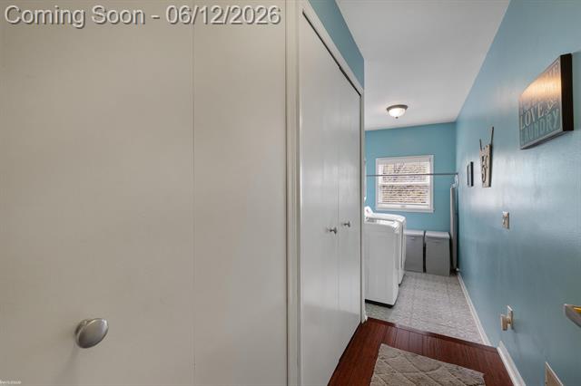 Builiding view twenty four for 460 Abbey Wood, Rochester, MI. 48306