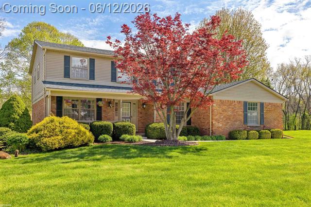 front view for 460 Abbey Wood Dr, Rochester, Mi. 48306