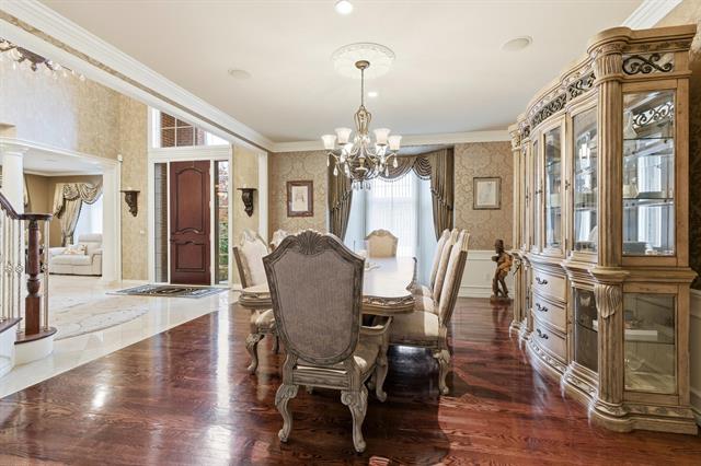 Builiding view eleven for 5520 Whitehall, Rochester, MI. 48306