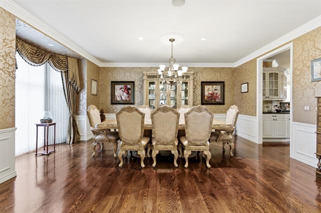 Builiding view ten for 5520 Whitehall, Rochester, MI. 48306