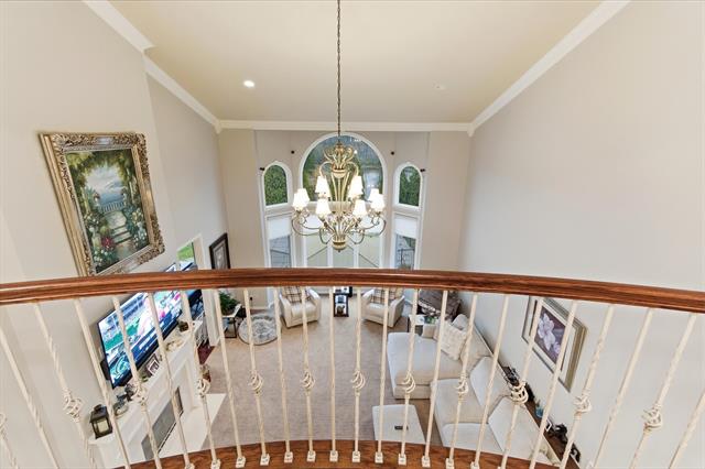 Builiding view thirty three for 5520 Whitehall, Rochester, MI. 48306