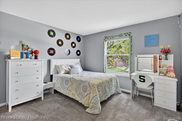 Builiding view four for 4954 Spring Meadow, Clarkston, MI. 48348