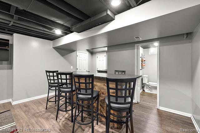 Builiding view forty two for 5945 Snow Apple, Clarkston, MI. 48346