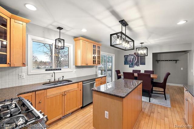 Builiding view twelve for 5945 Snow Apple, Clarkston, MI. 48346