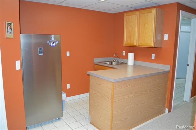 Builiding view thirty for 5708 Berwick, Clarkston, MI. 48346