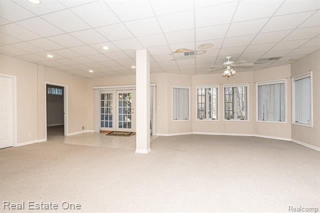 Builiding view forty for 5181 Stonehenge, Rochester, MI. 48306