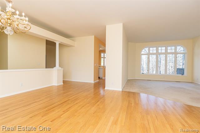 Builiding view two for 5181 Stonehenge, Rochester, MI. 48306