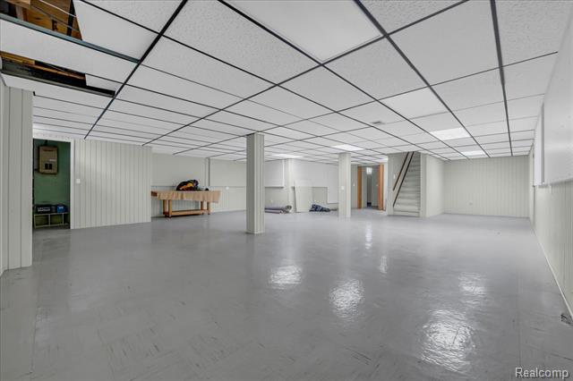 Builiding view twenty eight for 249 E Silverbell, Lake Orion, MI. 48360