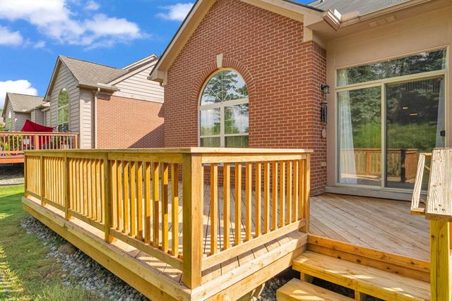 Builiding view thirty one for 6944 Stonewood Place, Clarkston, MI. 48346