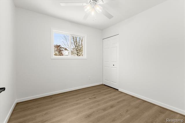 Builiding view twenty eight for 5348 Burgundy, Clarkston, MI. 48346