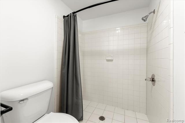 Builiding view twenty seven for 5348 Burgundy, Clarkston, MI. 48346