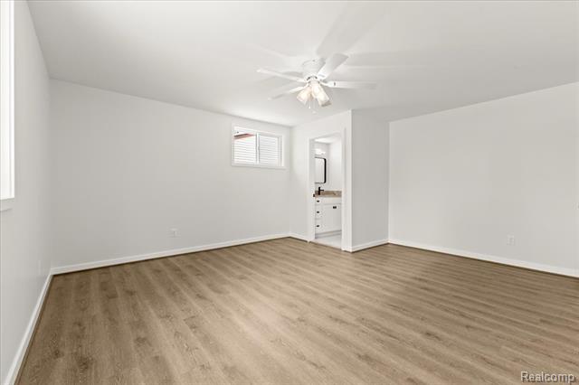 Builiding view twenty two for 5348 Burgundy, Clarkston, MI. 48346