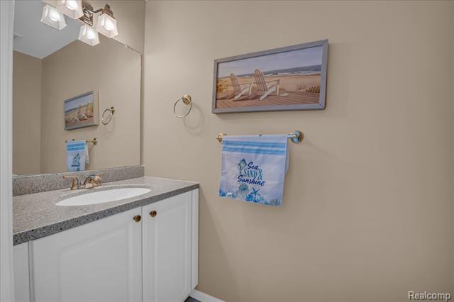 Builiding view thirteen for 3132 Bridlewood, Rochester, MI. 48306