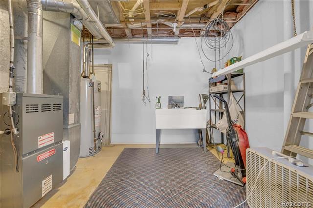 Builiding view twenty nine for 3132 Bridlewood, Rochester, MI. 48306