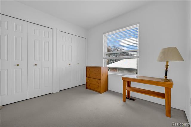 Builiding view twenty three for 3132 Bridlewood, Rochester, MI. 48306