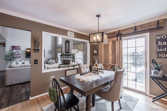 Builiding view sixteen for 3521 E Pond, Lake Orion, MI. 48359