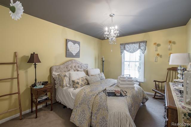 Builiding view thirty two for 3521 E Pond, Lake Orion, MI. 48359