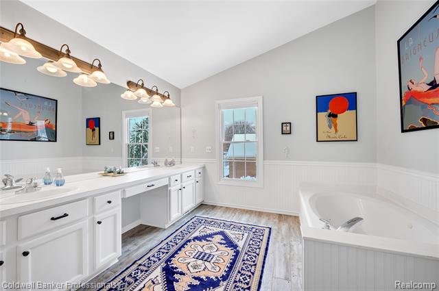 Builiding view eighteen for 3812 Long Meadow, Lake Orion, MI. 48359