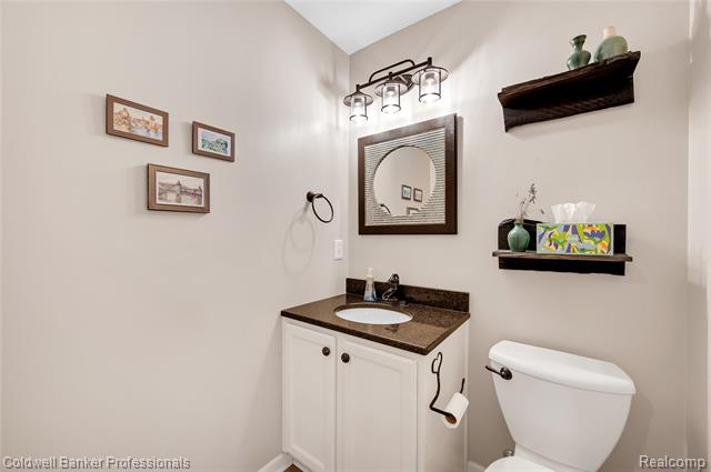 Builiding view eleven for 3812 Long Meadow, Lake Orion, MI. 48359