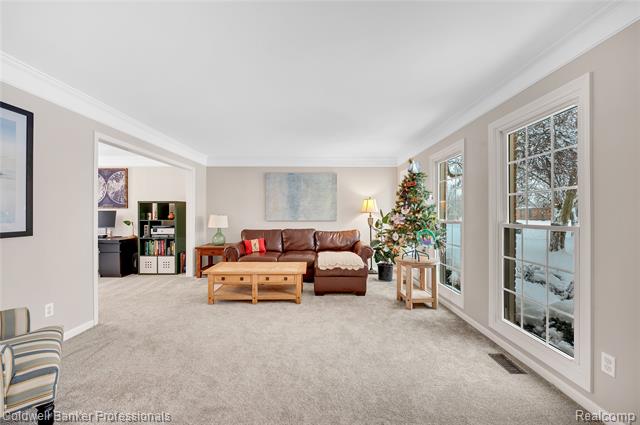 Builiding view five for 3812 Long Meadow, Lake Orion, MI. 48359