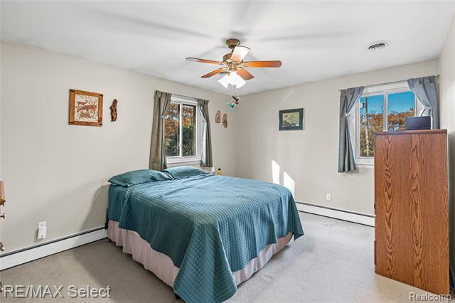 Builiding view eighteen for 550 Rose Center, Holly, MI. 48442