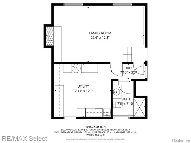 Builiding view twenty seven for 550 Rose Center, Holly, MI. 48442