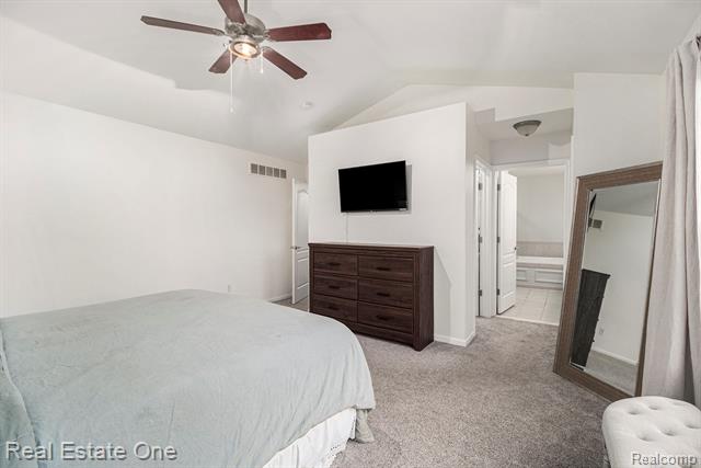 Builiding view seventeen for 3180 Waldon Ridge, Lake Orion, MI. 48359