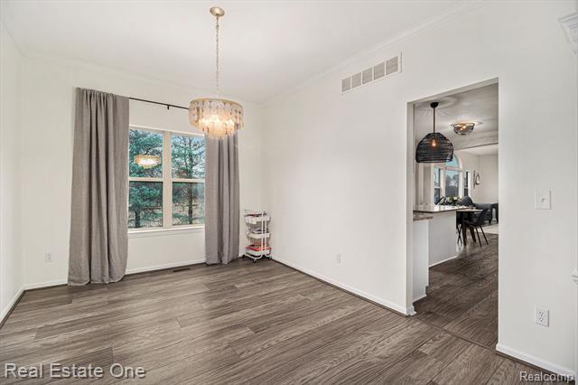 Builiding view six for 3180 Waldon Ridge, Lake Orion, MI. 48359