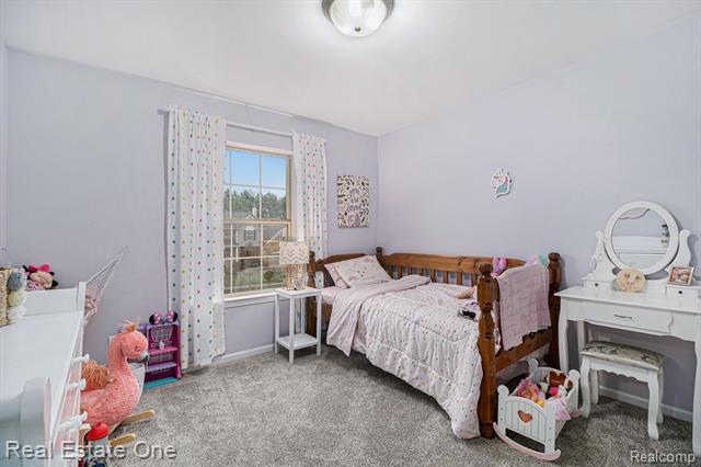 Builiding view twenty one for 3180 Waldon Ridge, Lake Orion, MI. 48359