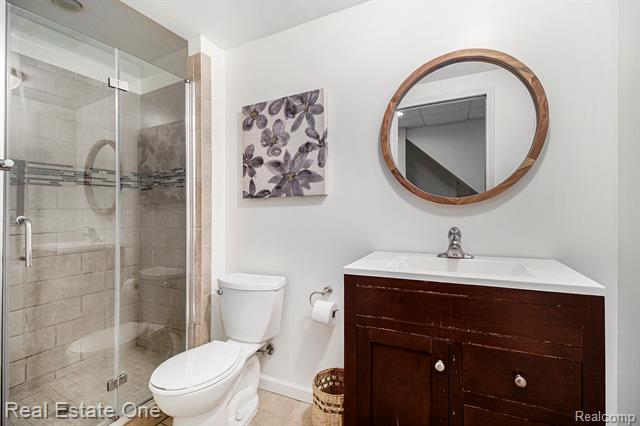 Builiding view twenty three for 3180 Waldon Ridge, Lake Orion, MI. 48359