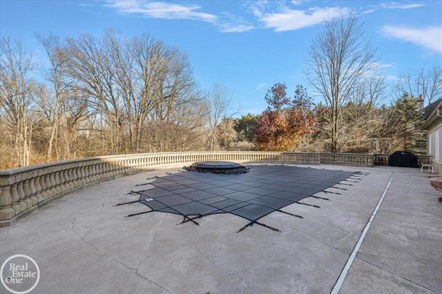 Builiding view eleven for 4575 Hidden Glen, Rochester, MI. 48306