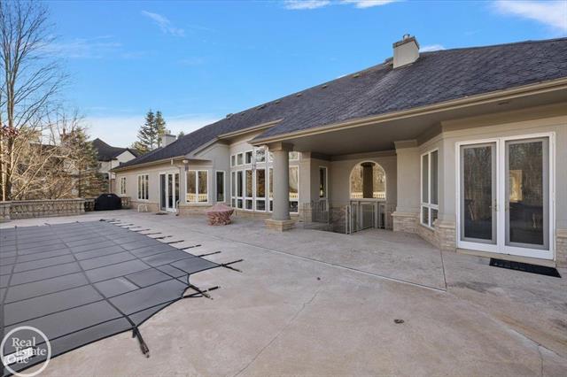 Builiding view fifty nine for 4575 Hidden Glen, Rochester, MI. 48306