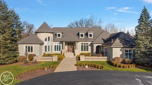 Builiding view one for 4575 Hidden Glen, Rochester, MI. 48306