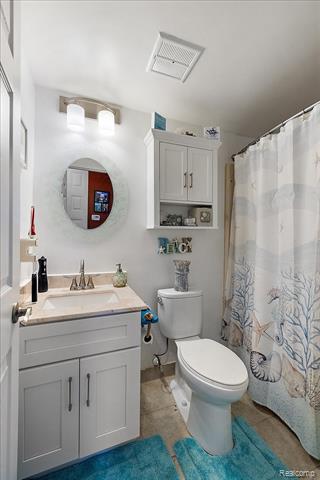 Builiding view forty six for 3222 Birchcreek, Lake Orion, MI. 48360