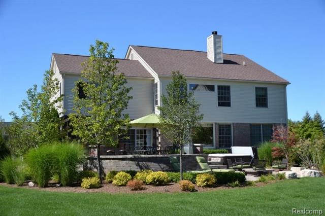 front view for 3120 Castleton Ct, Rochester, Mi. 48306