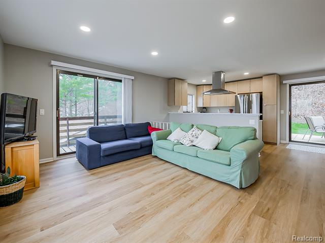 Builiding view ten for 9900 S Big School Lot Lake, Holly, MI. 48442