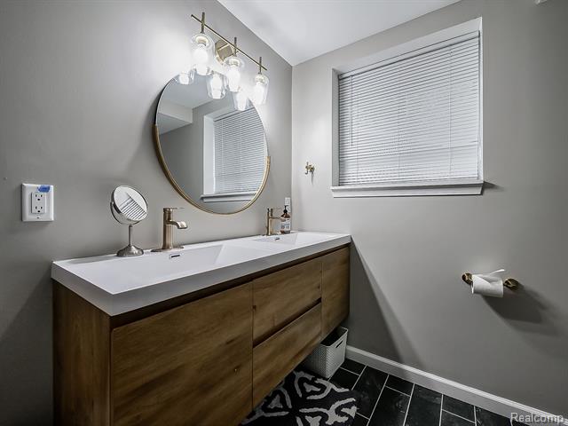 Builiding view twenty one for 9900 S Big School Lot Lake, Holly, MI. 48442