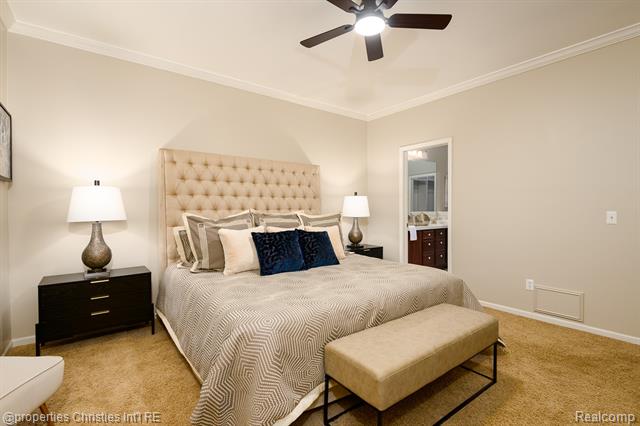 Builiding view seventeen for 6576 Steeple Rdg, Clarkston, MI. 48346