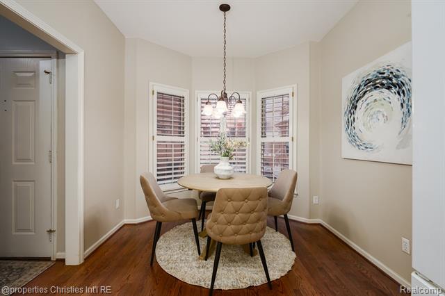 Builiding view sixteen for 6576 Steeple Rdg, Clarkston, MI. 48346